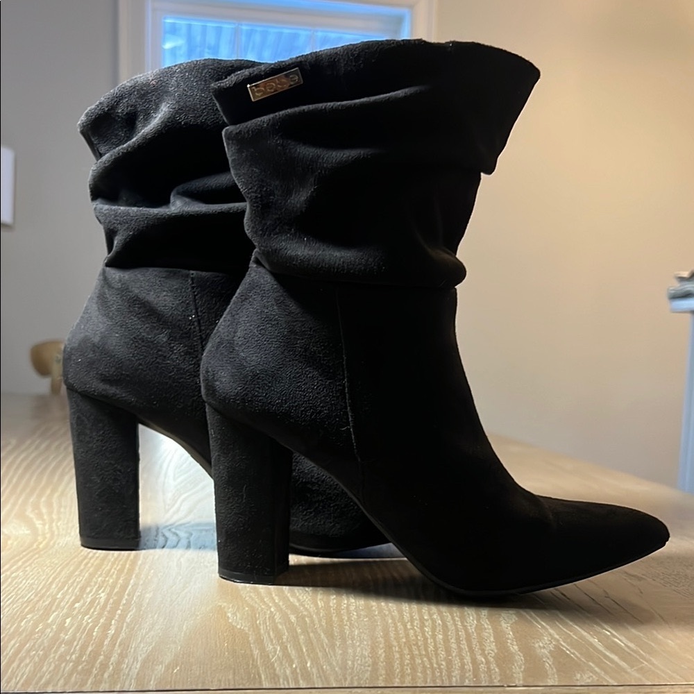 bebe Black Heeled Boots with Slouchy Design and Rounded Toe